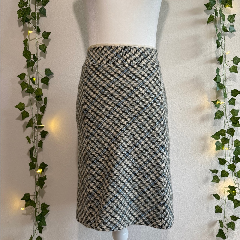 Ann Taylor Plaid Pencil Skirt